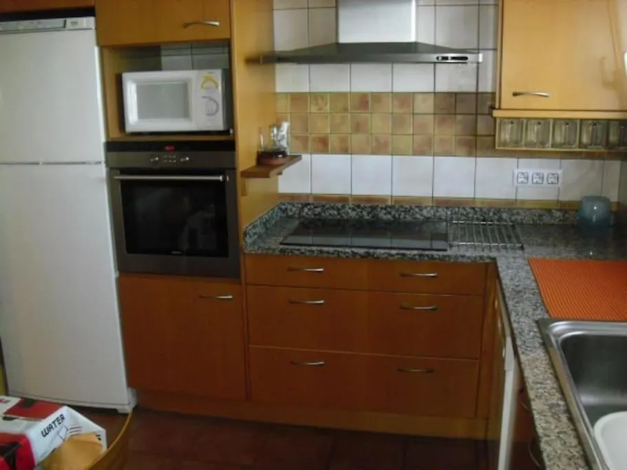 Villa Con Aire Acondicionado, Piscina Climatizada Y Vistas Al Mar  Llanca
