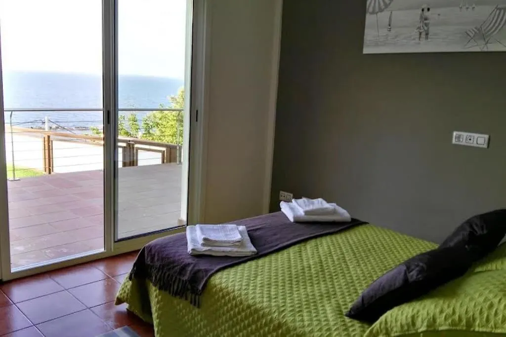 Villa Con Aire Acondicionado, Piscina Climatizada Y Vistas Al Mar